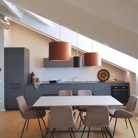 Ar Chelsea Penthouse Bergamo